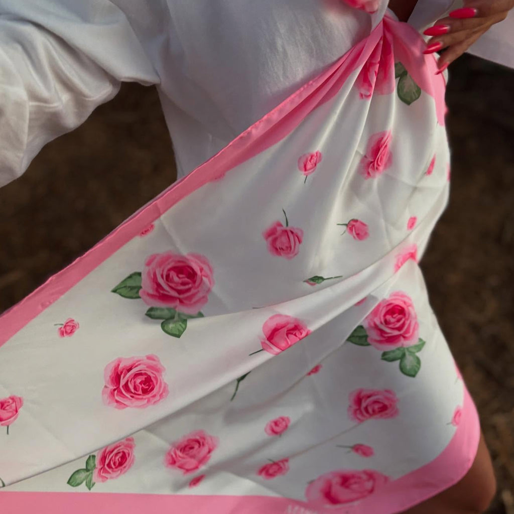 ROMANTIC FLOWER SCARF