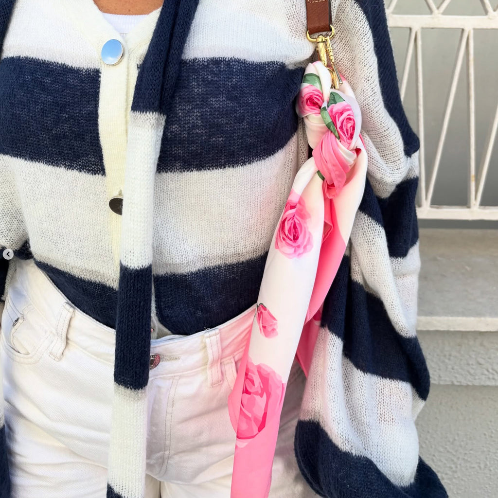 ROMANTIC FLOWER SCARF