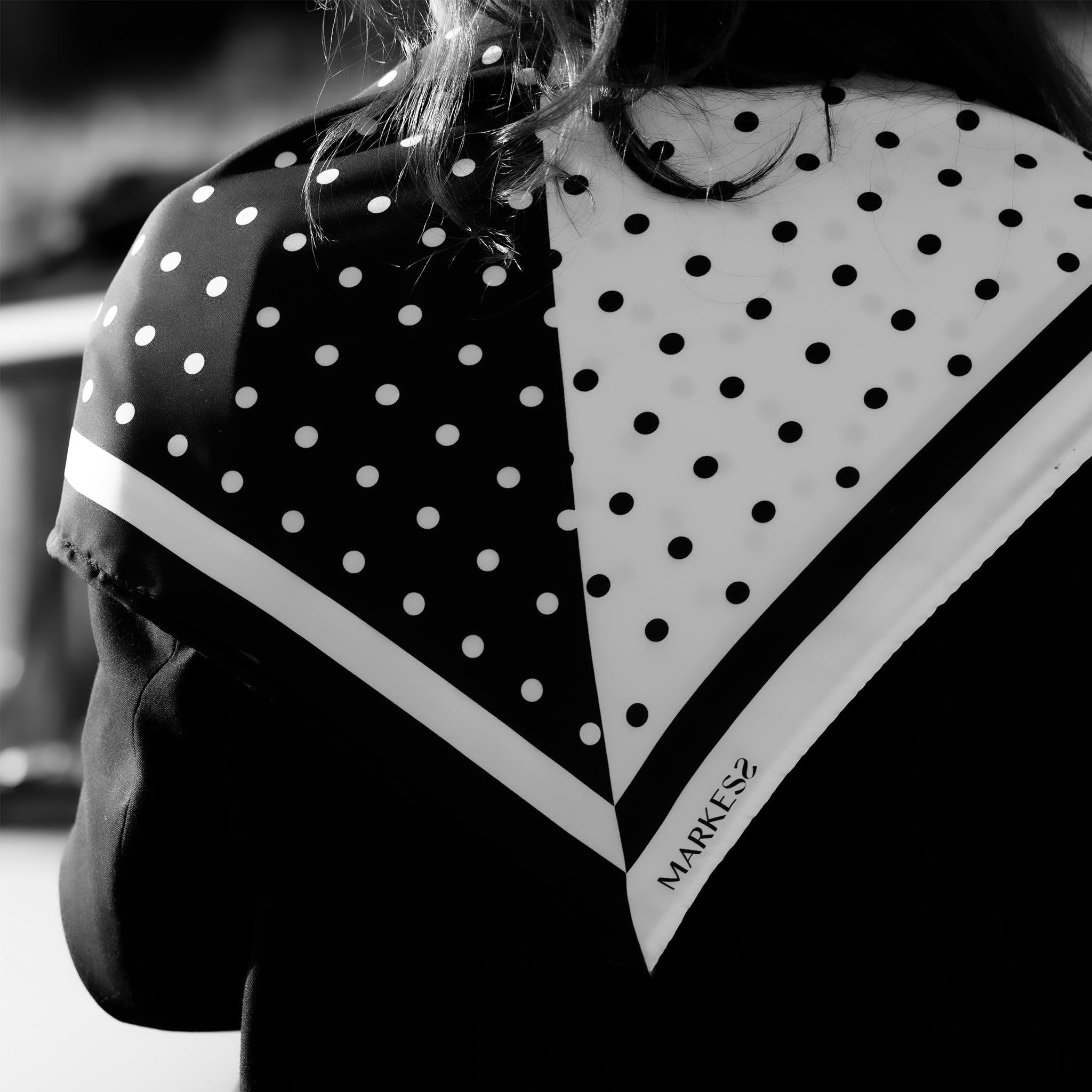 POLKA DOTS SCARF